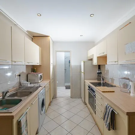 Apartment Cityscape Budget Nyugati Budapest