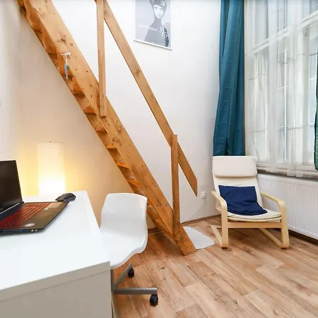 Lägenhet Cityscape Budget Nyugati Budapest